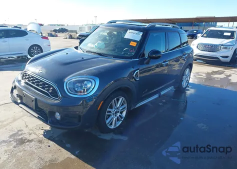 2018 Mini Countryman Cooper S из США, поврежденный, VIN WMZYT5C32J3E62351